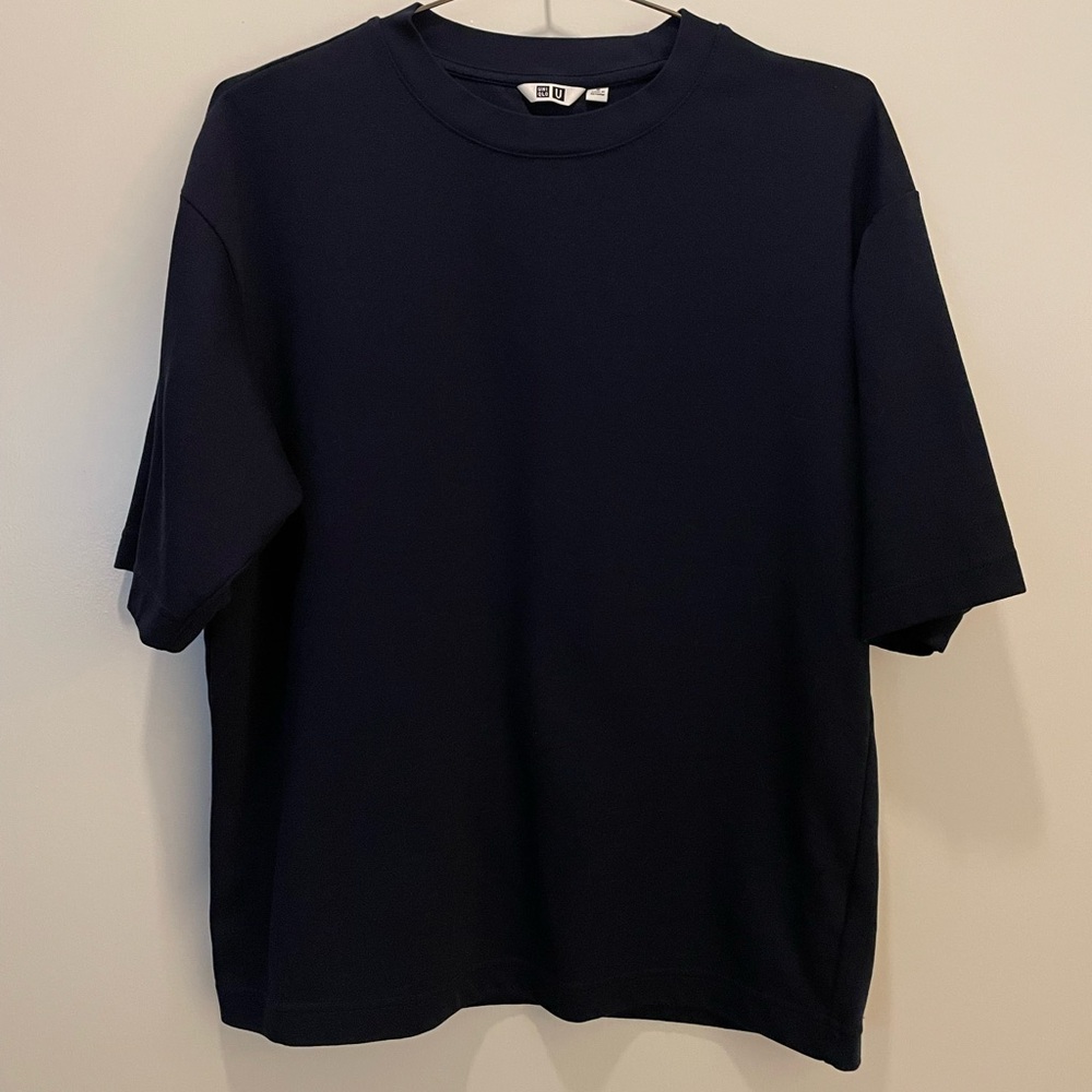 Uniqlo Dark Blue Short Sleeve Tee